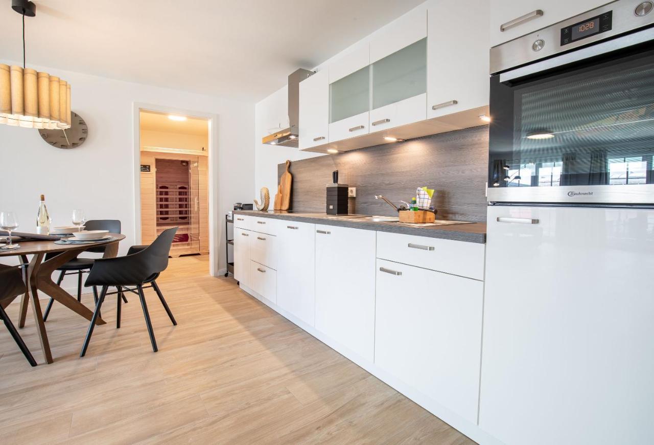 Alte Fischfabrik Lauterbach "Malina" Apartment Bagian luar foto